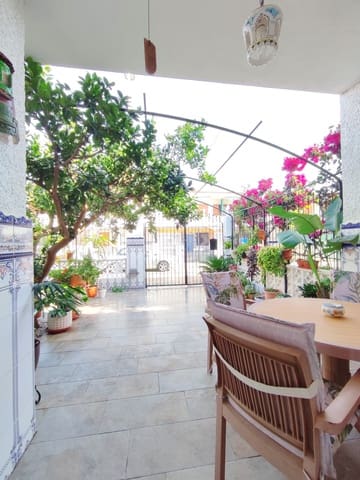 3 bedroom Villa for sale in Lo Pagan, San Pedro del Pinatar with garage - € 151,995 (Ref: 9449674)