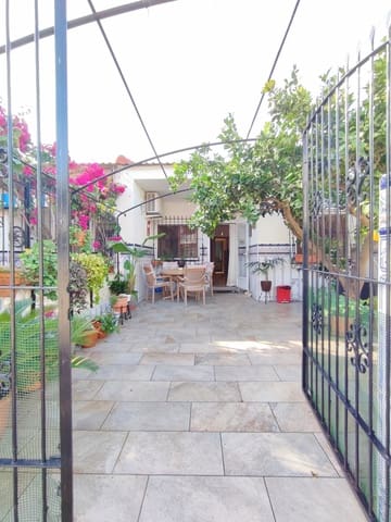 3 bedroom Villa for sale in Lo Pagan, San Pedro del Pinatar with garage - € 151,995 (Ref: 9449674)