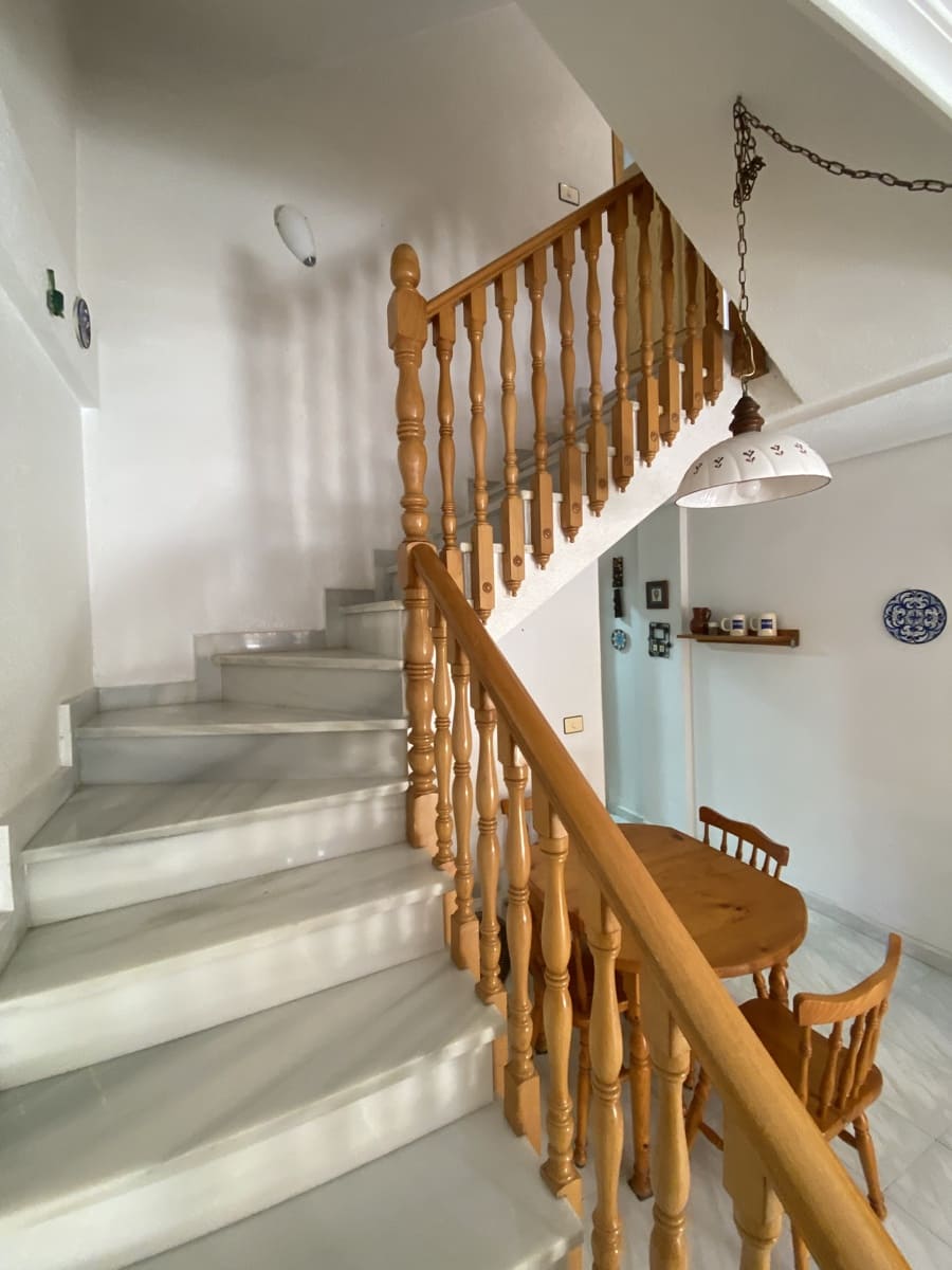 4 slaapkamer Huis te koop in Pilar de la Horadada met garage - € 214.995 (Ref: 9473289)