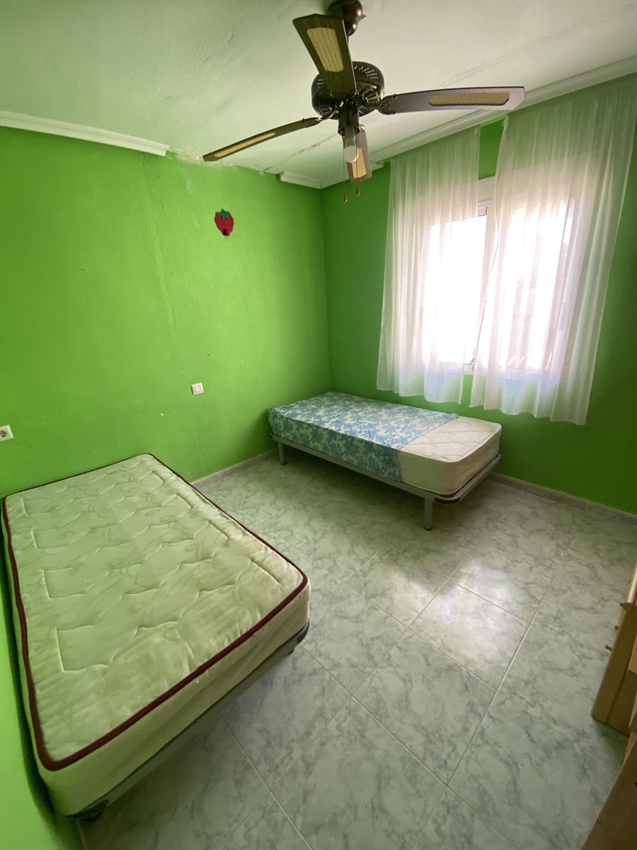 4 slaapkamer Huis te koop in Pilar de la Horadada met garage - € 214.995 (Ref: 9473289)