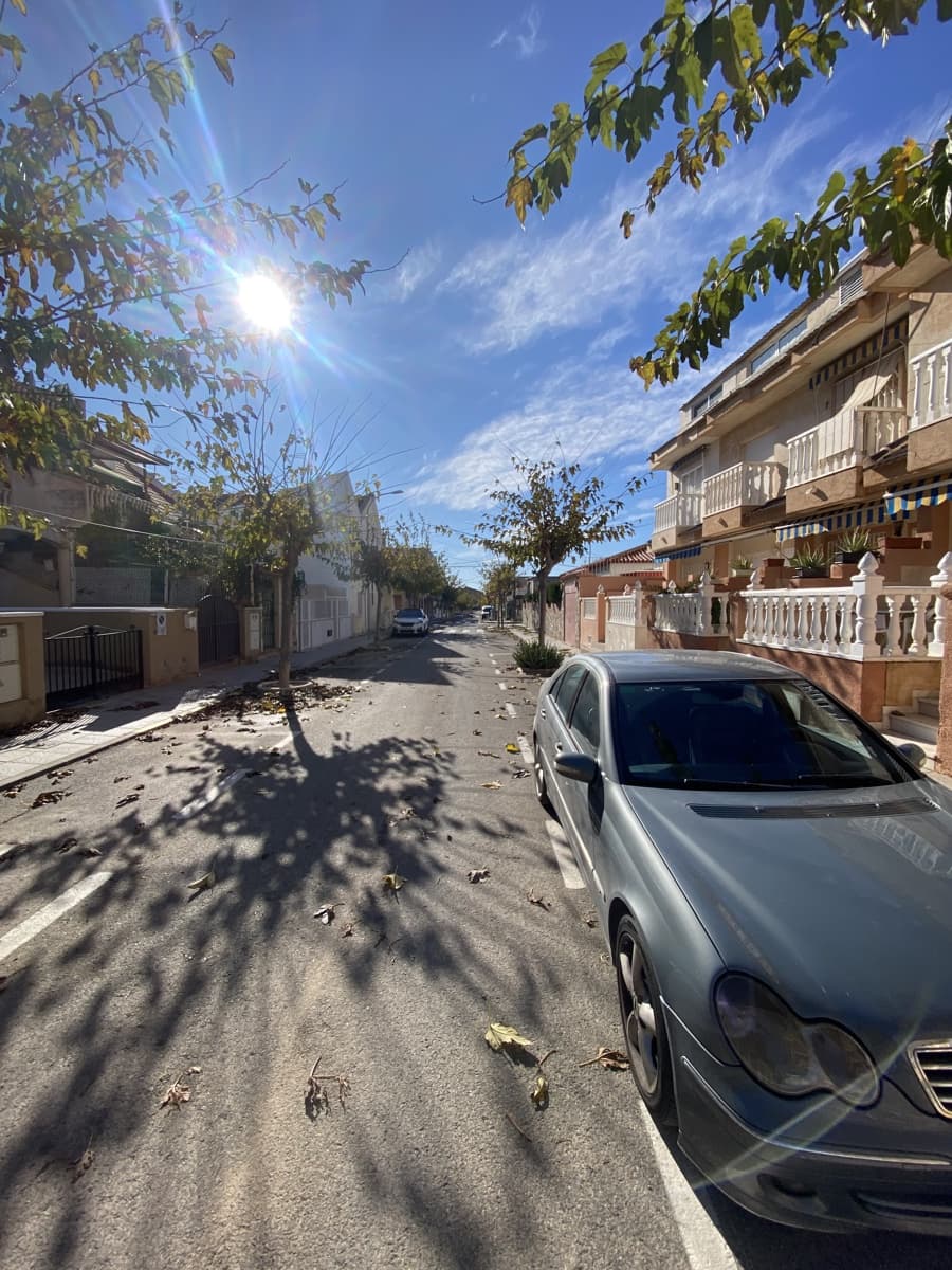 4 slaapkamer Huis te koop in Pilar de la Horadada met garage - € 214.995 (Ref: 9473289)