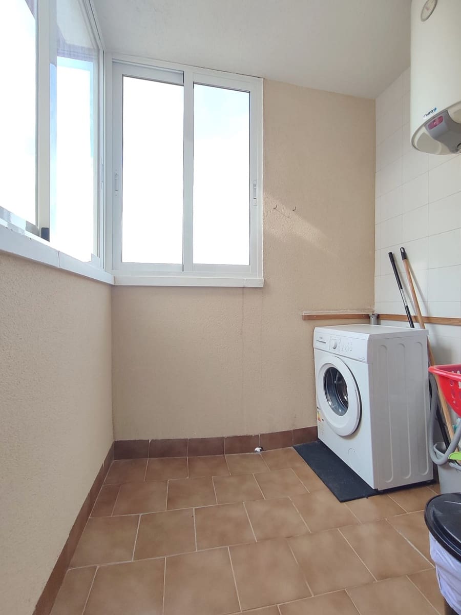 2 bedroom Apartment for sale in San Pedro del Pinatar with pool - € 149,995 (Ref: 9652304)