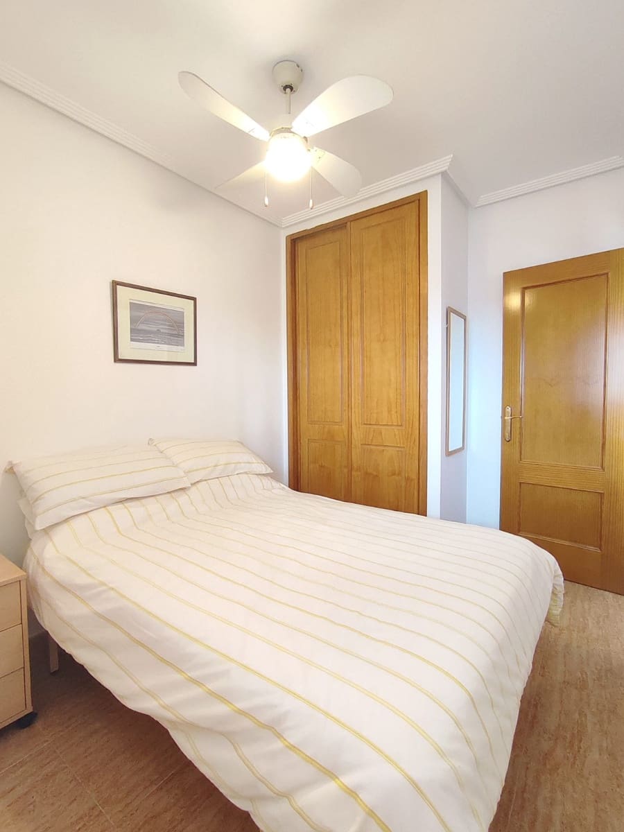 2 bedroom Apartment for sale in San Pedro del Pinatar with pool - € 149,995 (Ref: 9652304)