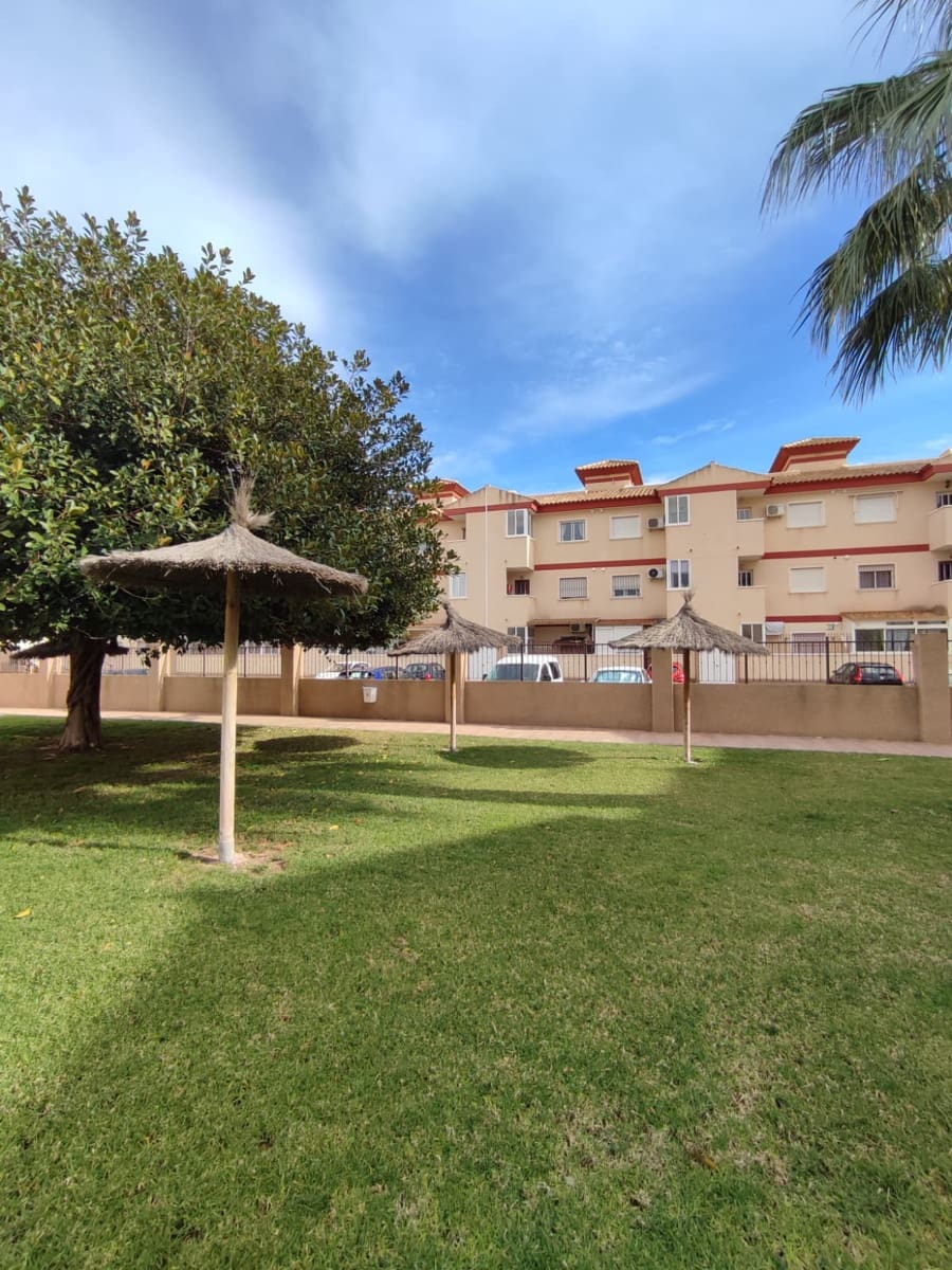 2 bedroom Apartment for sale in San Pedro del Pinatar with pool - € 149,995 (Ref: 9652304)