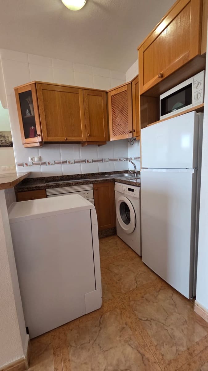 2 bedroom Apartment for sale in San Pedro del Pinatar with pool garage - € 135,000 (Ref: 9653130)