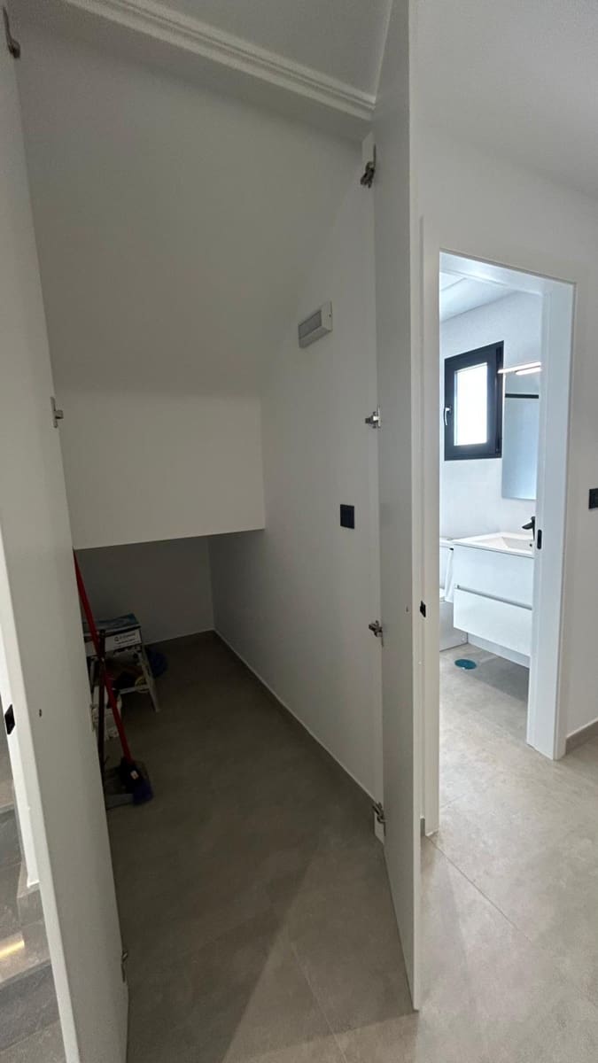 3 sypialnia Willa na sprzedaż w Los Belones z basenem garażem - 365 000 € (Ref: 9676026)