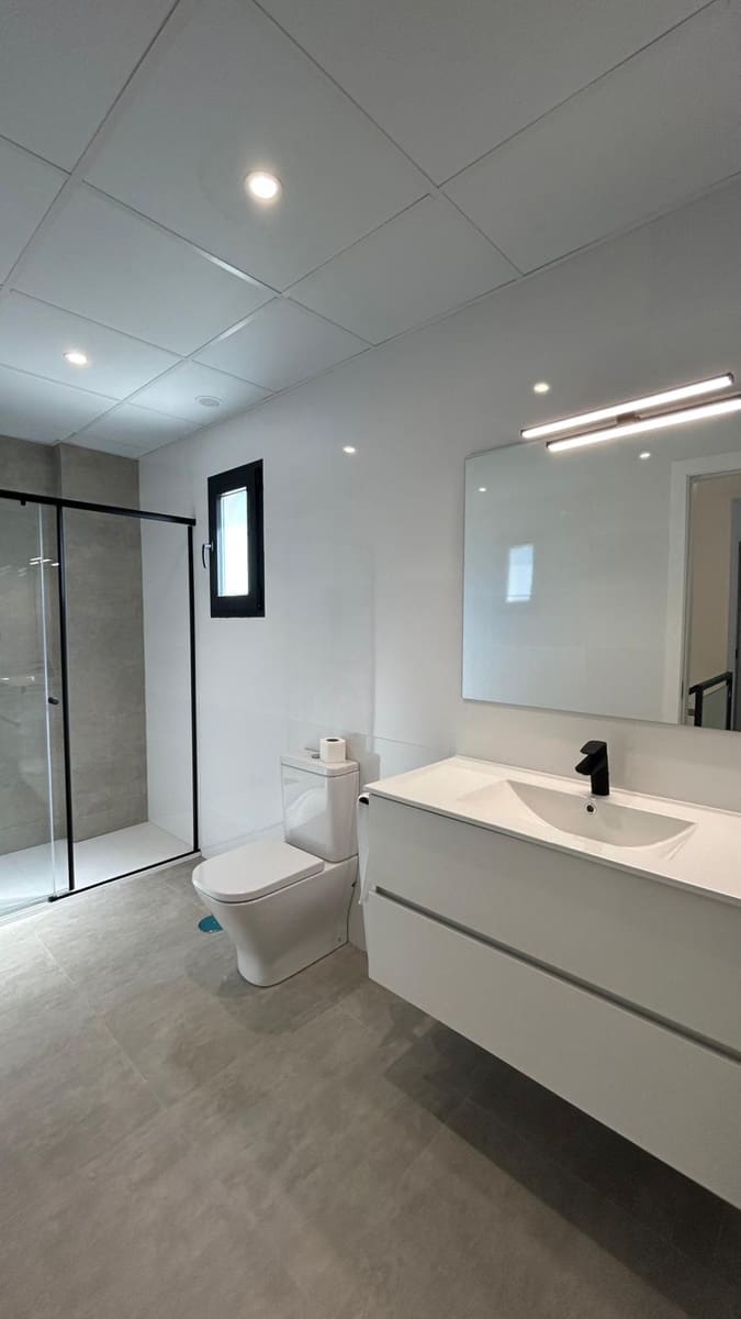 3 sypialnia Willa na sprzedaż w Los Belones z basenem garażem - 365 000 € (Ref: 9676026)