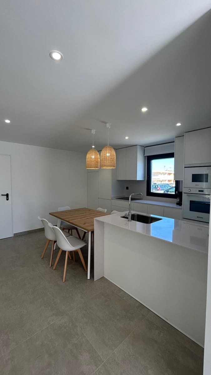 3 sypialnia Willa na sprzedaż w Los Belones z basenem garażem - 365 000 € (Ref: 9676026)