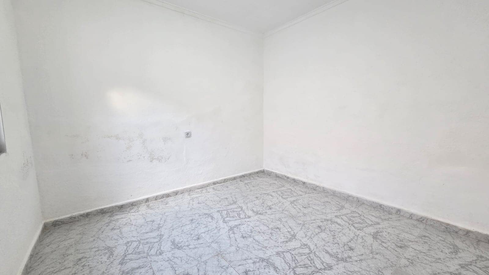 3 bedroom Villa for sale in Lo Pagan - € 154,000 (Ref: 9720401)