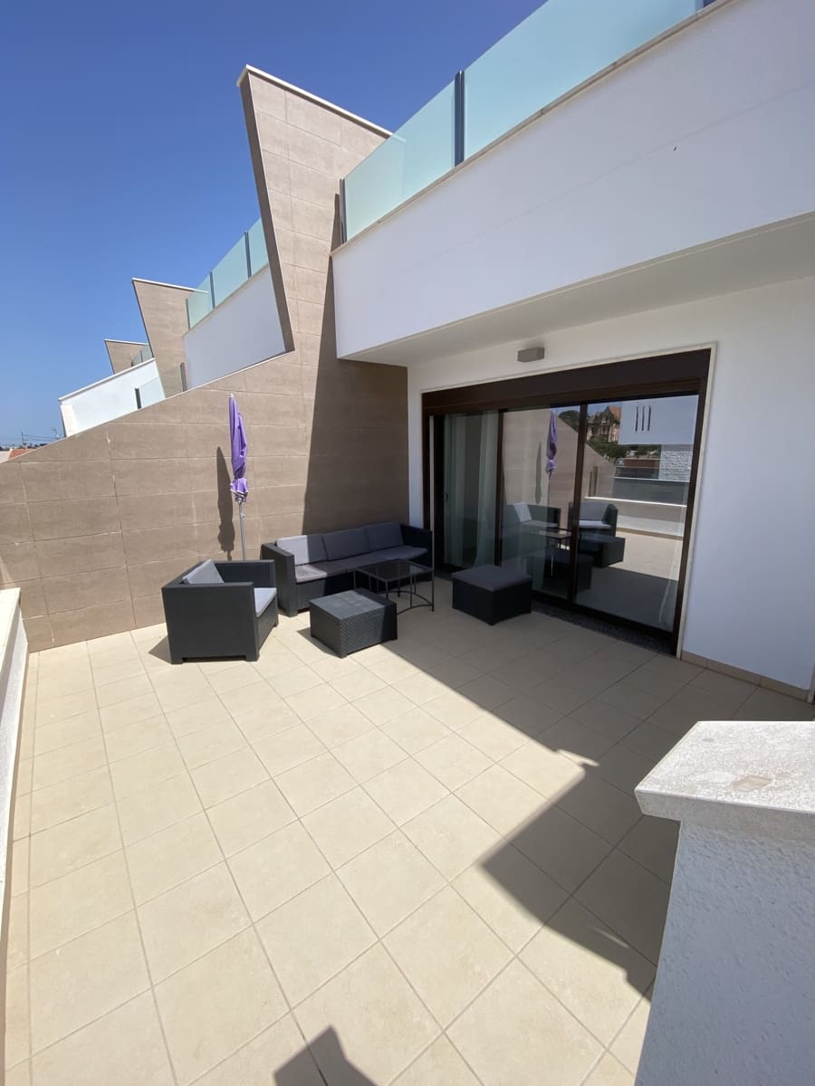 2 slaapkamer Penthouse te koop in San Pedro del Pinatar met zwembad garage - € 324.995 (Ref: 9769896)