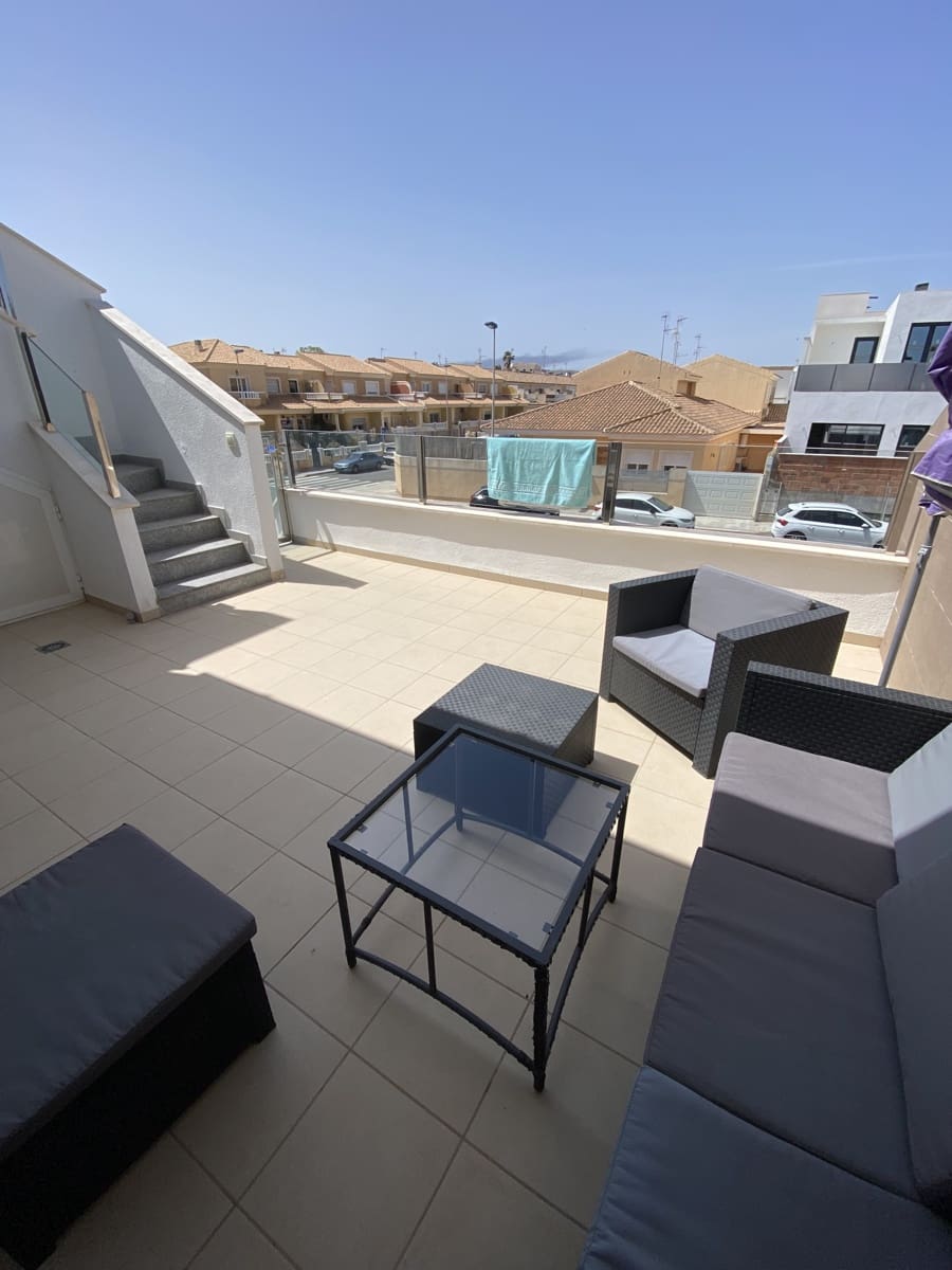 2 slaapkamer Penthouse te koop in San Pedro del Pinatar met zwembad garage - € 324.995 (Ref: 9769896)