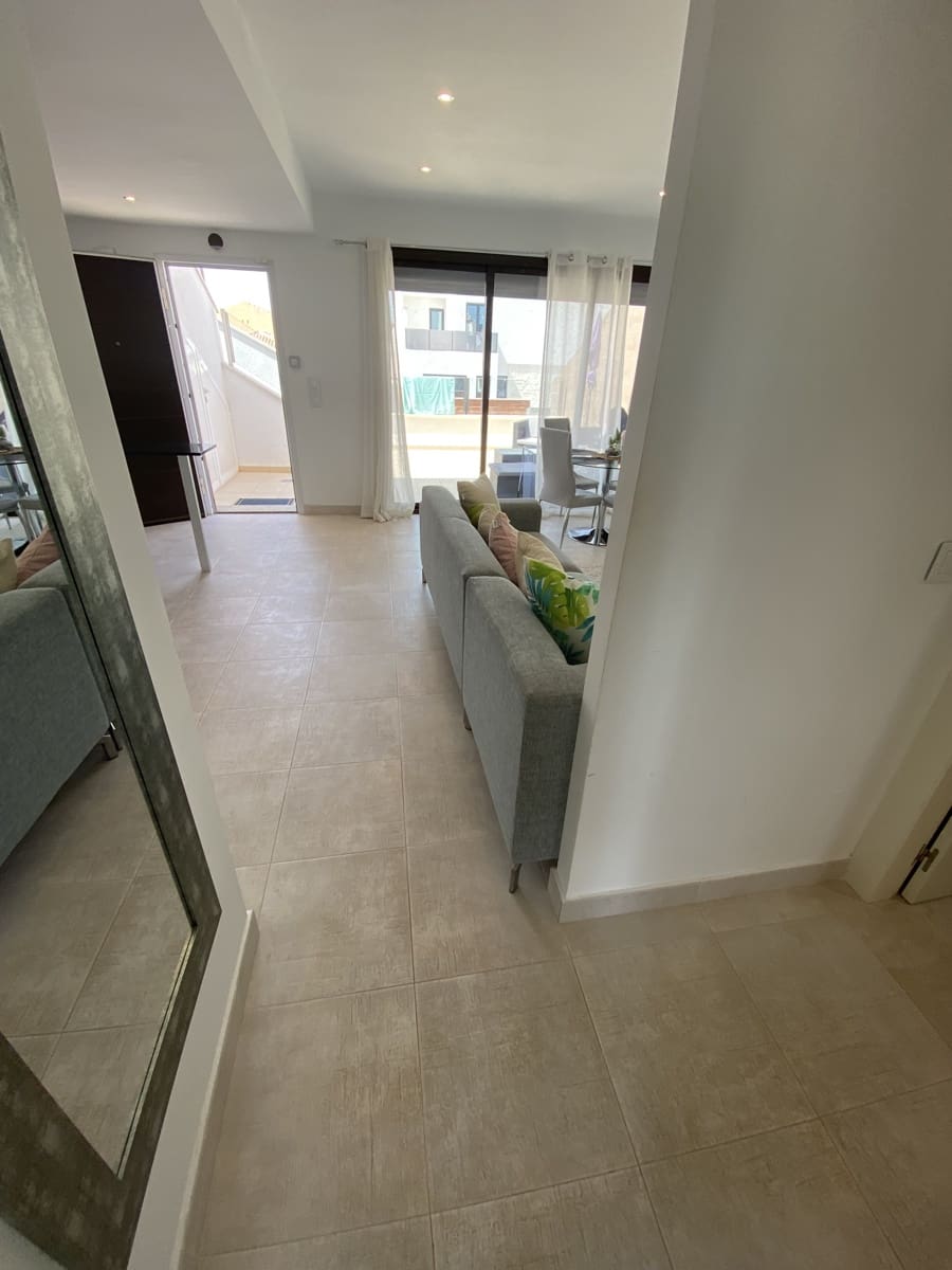 2 slaapkamer Penthouse te koop in San Pedro del Pinatar met zwembad garage - € 324.995 (Ref: 9769896)
