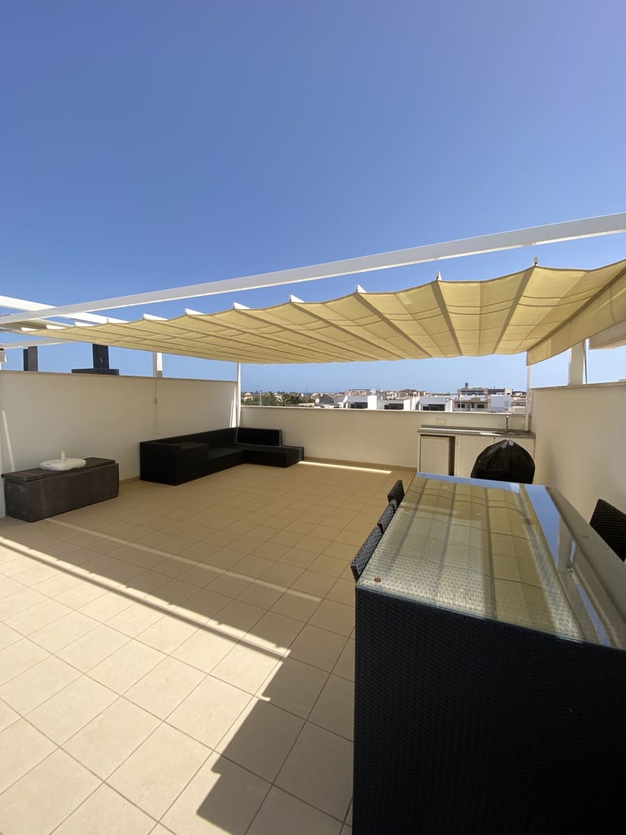 2 slaapkamer Penthouse te koop in San Pedro del Pinatar met zwembad garage - € 324.995 (Ref: 9769896)