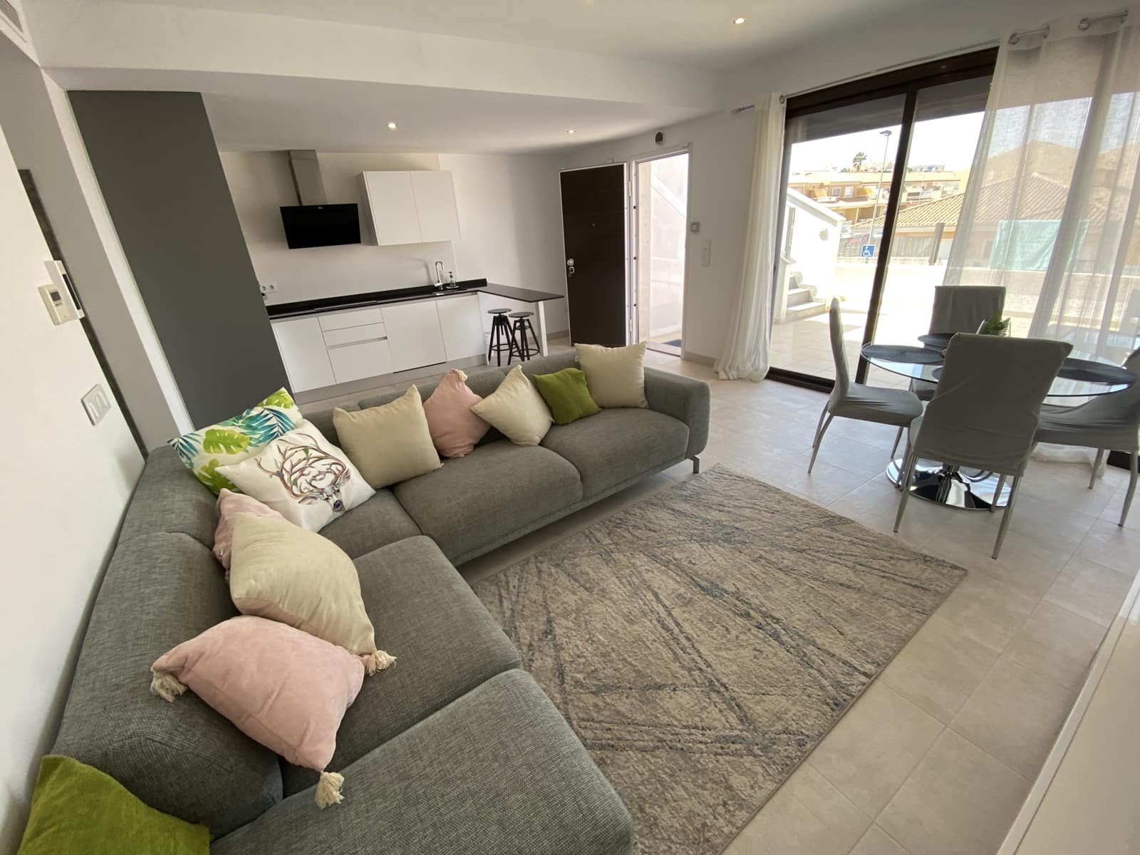 2 slaapkamer Penthouse te koop in San Pedro del Pinatar met zwembad garage - € 324.995 (Ref: 9769896)