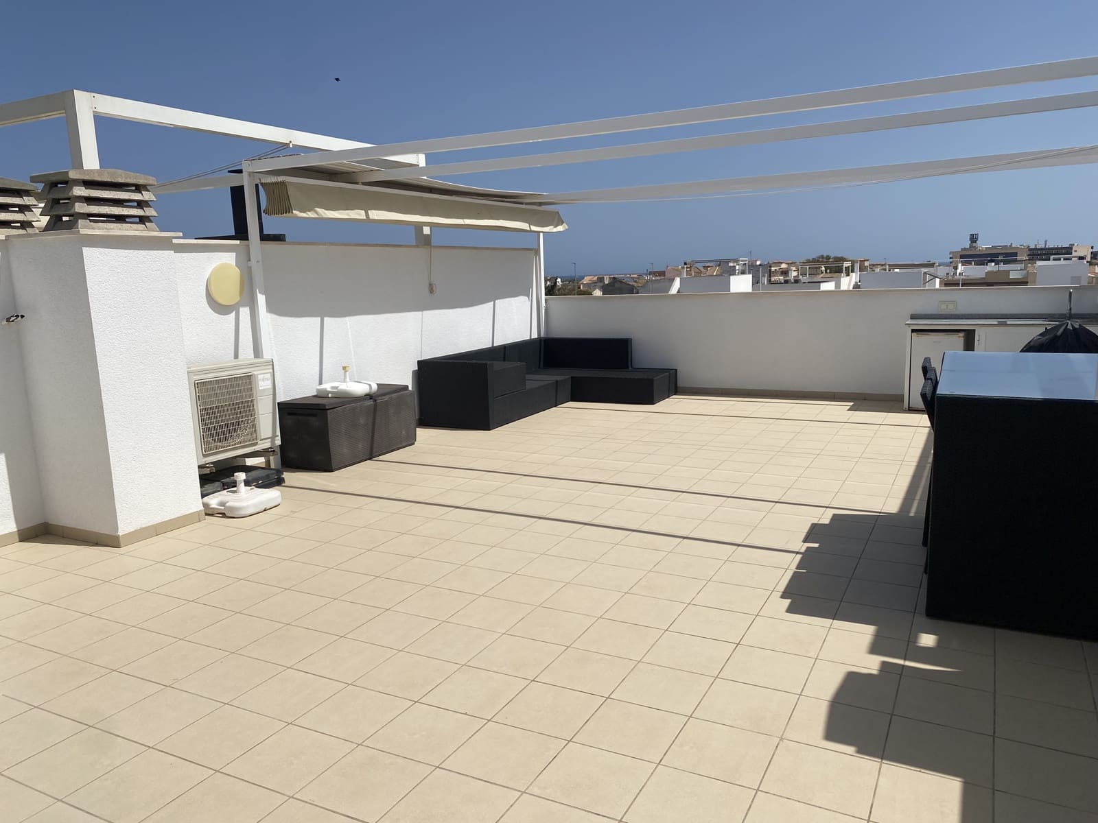 2 slaapkamer Penthouse te koop in San Pedro del Pinatar met zwembad garage - € 324.995 (Ref: 9769896)