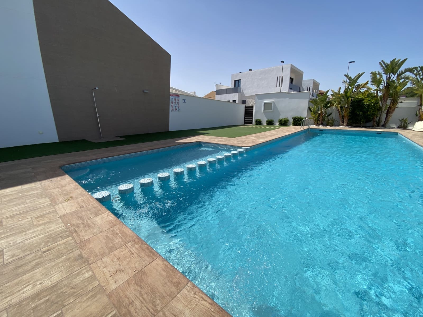 2 slaapkamer Penthouse te koop in San Pedro del Pinatar met zwembad garage - € 324.995 (Ref: 9769896)