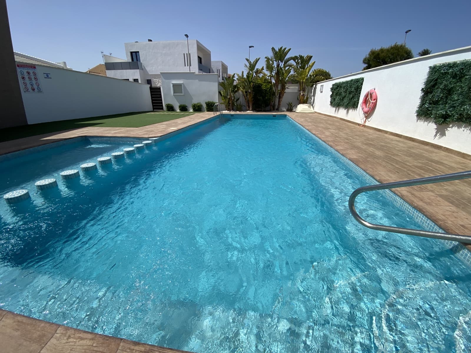 2 slaapkamer Penthouse te koop in San Pedro del Pinatar met zwembad garage - € 324.995 (Ref: 9769896)