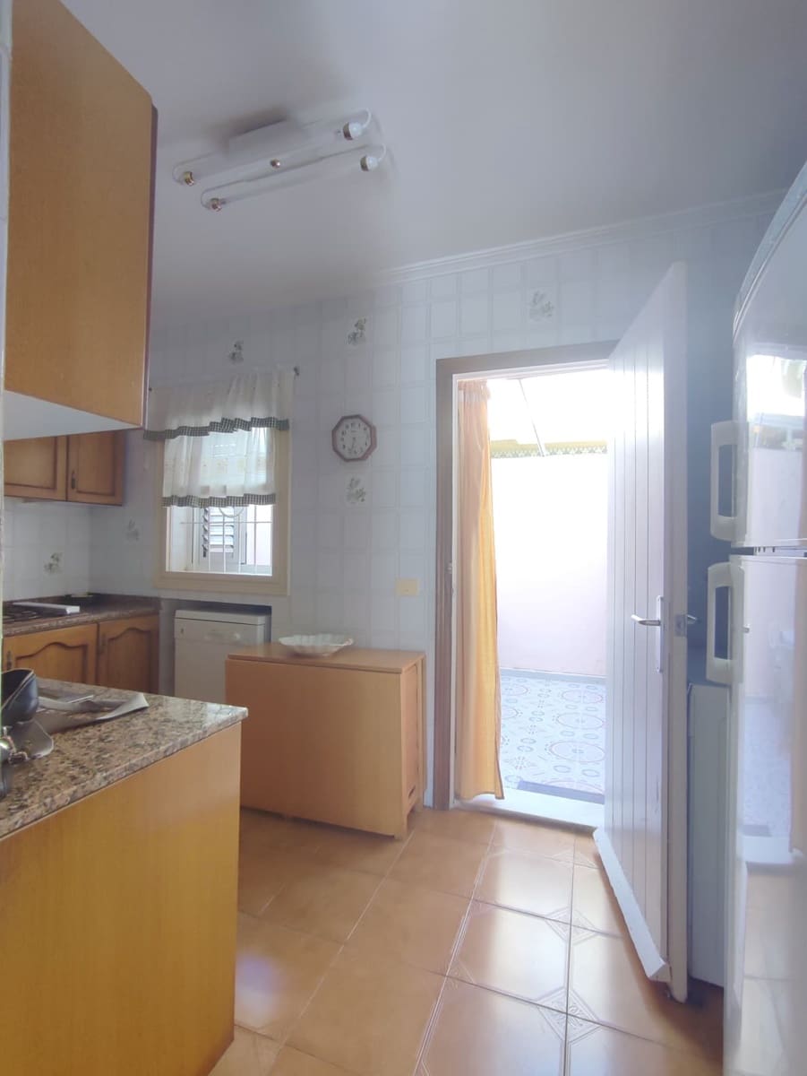 3 makuuhuone Omakotitalo myytävänä paikassa Lo Pagan mukana 
autotalli - 154 900 € (Ref: 9829656)