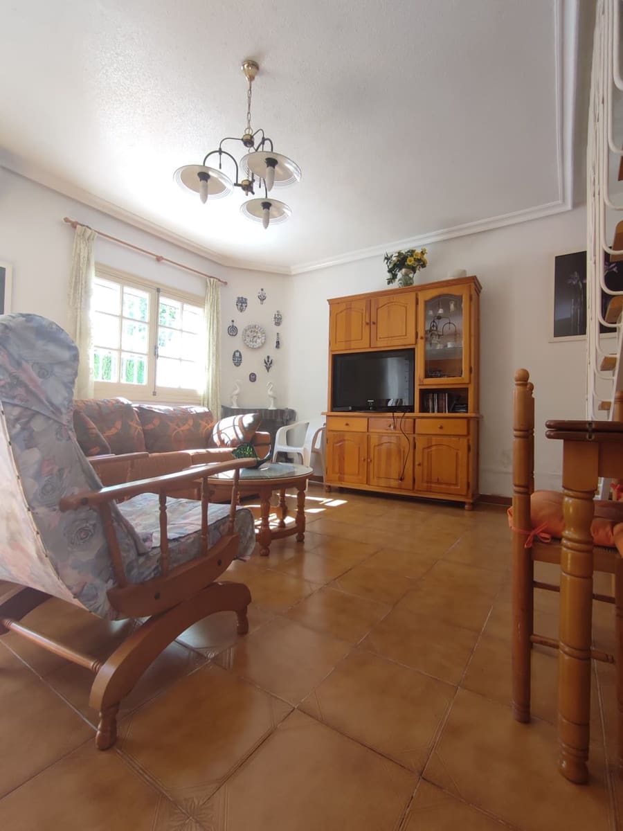 3 makuuhuone Omakotitalo myytävänä paikassa Lo Pagan mukana 
autotalli - 154 900 € (Ref: 9829656)