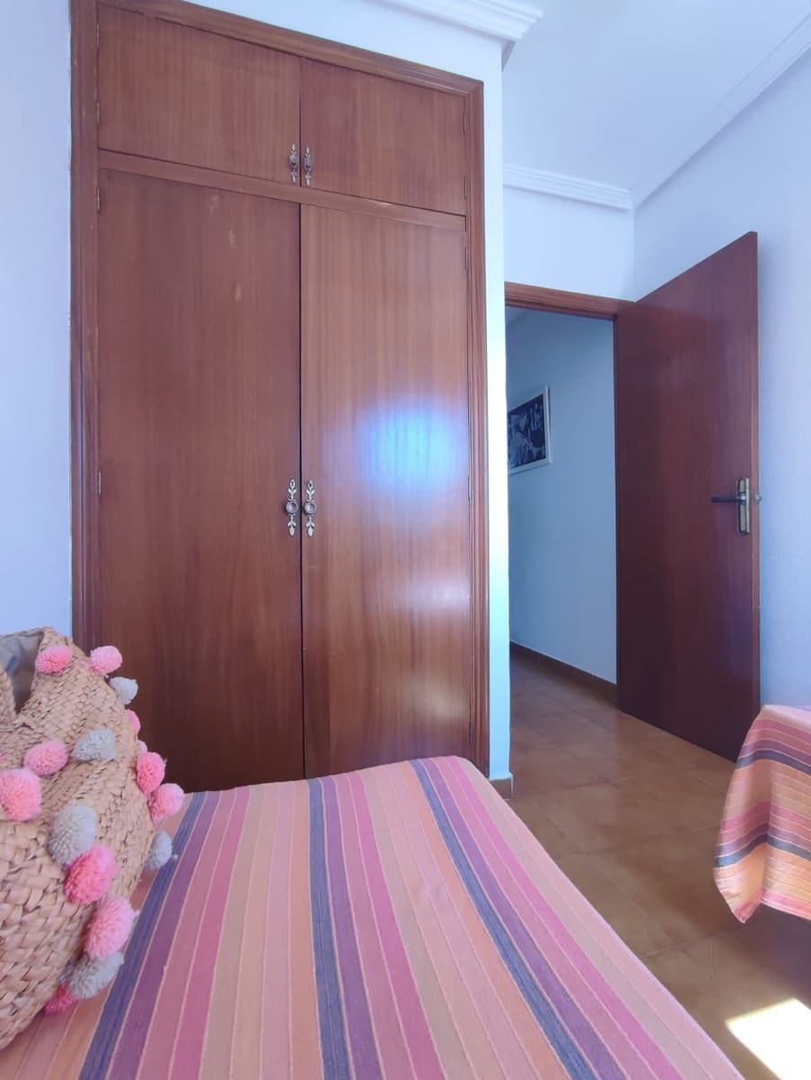 3 makuuhuone Omakotitalo myytävänä paikassa Lo Pagan mukana 
autotalli - 154 900 € (Ref: 9829656)
