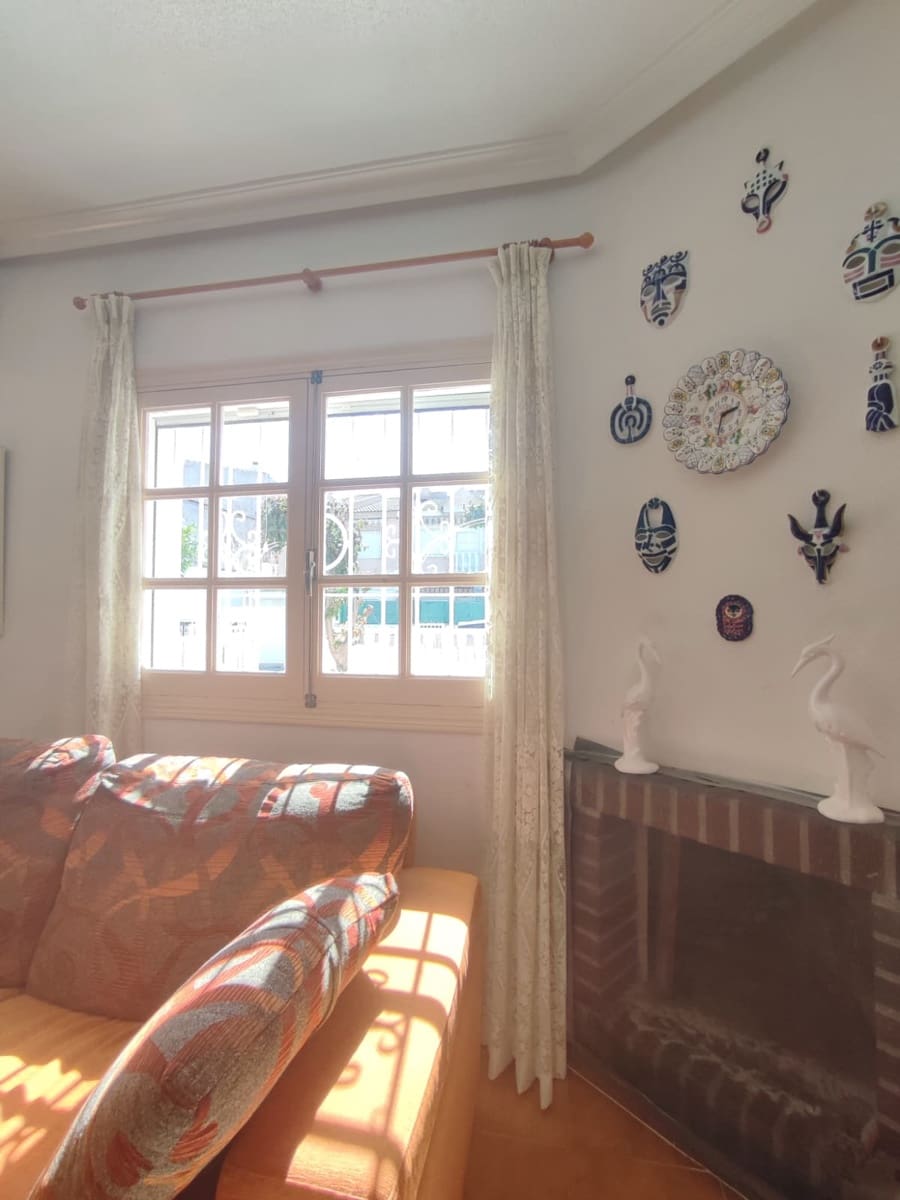 3 makuuhuone Omakotitalo myytävänä paikassa Lo Pagan mukana 
autotalli - 154 900 € (Ref: 9829656)