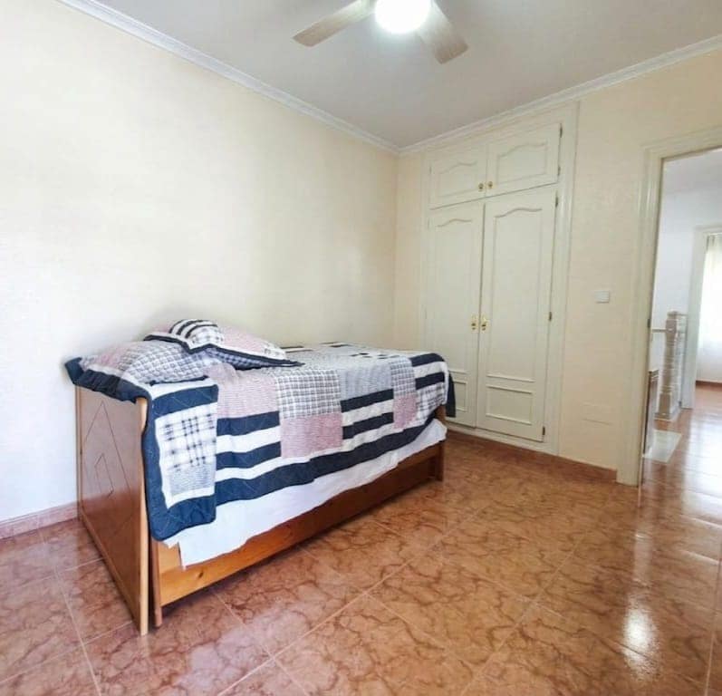 4 Zimmer Doppelhaus zu verkaufen in Santiago de la Ribera mit Pool Garage - 275.000 € (Ref: 9863604)