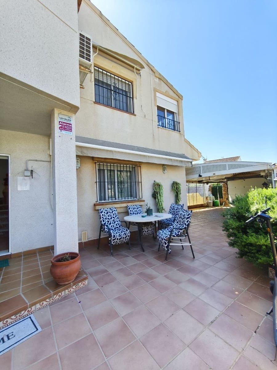 4 Zimmer Doppelhaus zu verkaufen in Santiago de la Ribera mit Pool Garage - 275.000 € (Ref: 9863604)