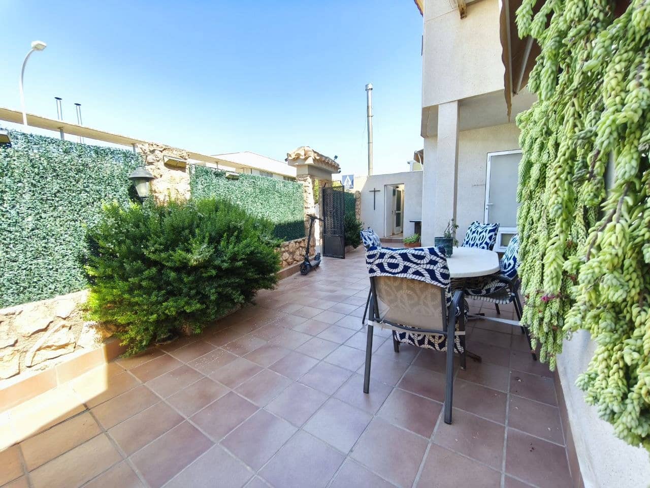 4 Zimmer Doppelhaus zu verkaufen in Santiago de la Ribera mit Pool Garage - 275.000 € (Ref: 9863604)