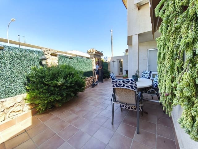 4 Zimmer Doppelhaus zu verkaufen in Santiago de la Ribera, San Javier mit Pool Garage - 275.000 € (Ref: 9863604)