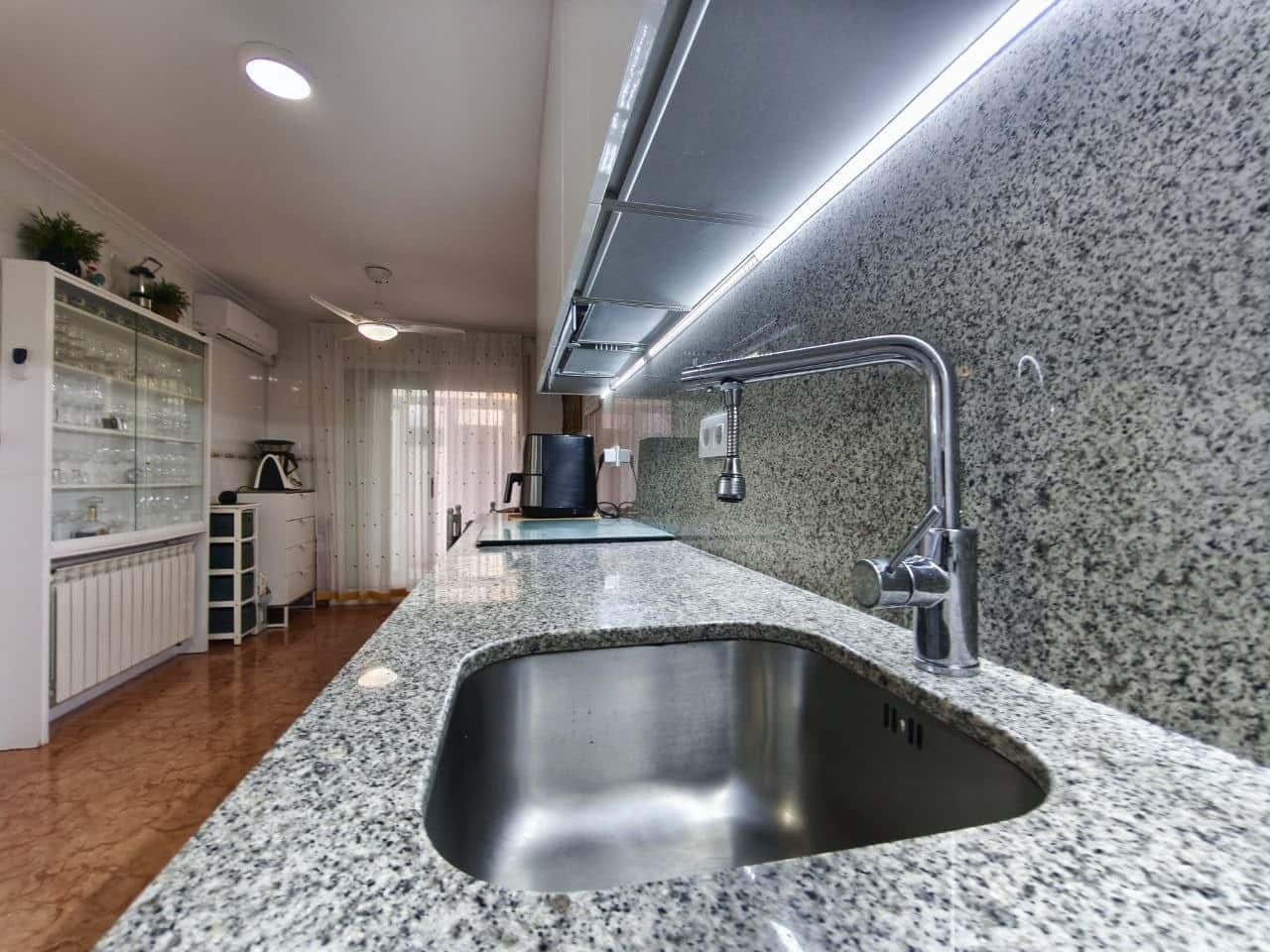 4 sypialnia Dom blizniak na sprzedaż w San Pedro del Pinatar z garażem - 219 900 € (Ref: 9863608)
