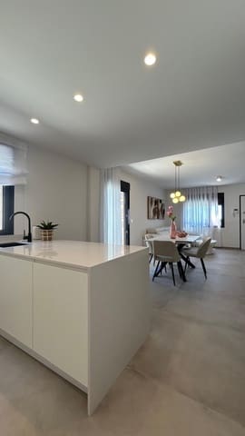 3 camera da letto Casa in vendita in Pilar de la Horadada con garage - 299.900 € (Rif: 9865957)