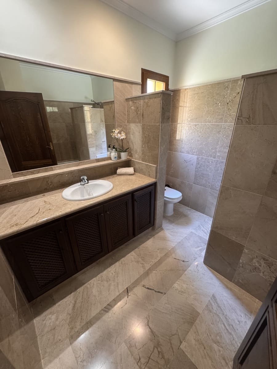 4 chambre Maison de Ville à vendre à Atamaria avec piscine garage - 369 995 € (Ref: 9874325)