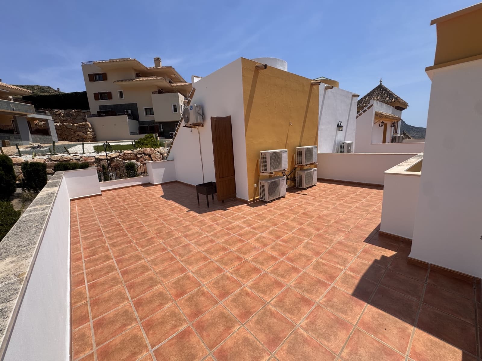 4 chambre Maison de Ville à vendre à Atamaria avec piscine garage - 369 995 € (Ref: 9874325)