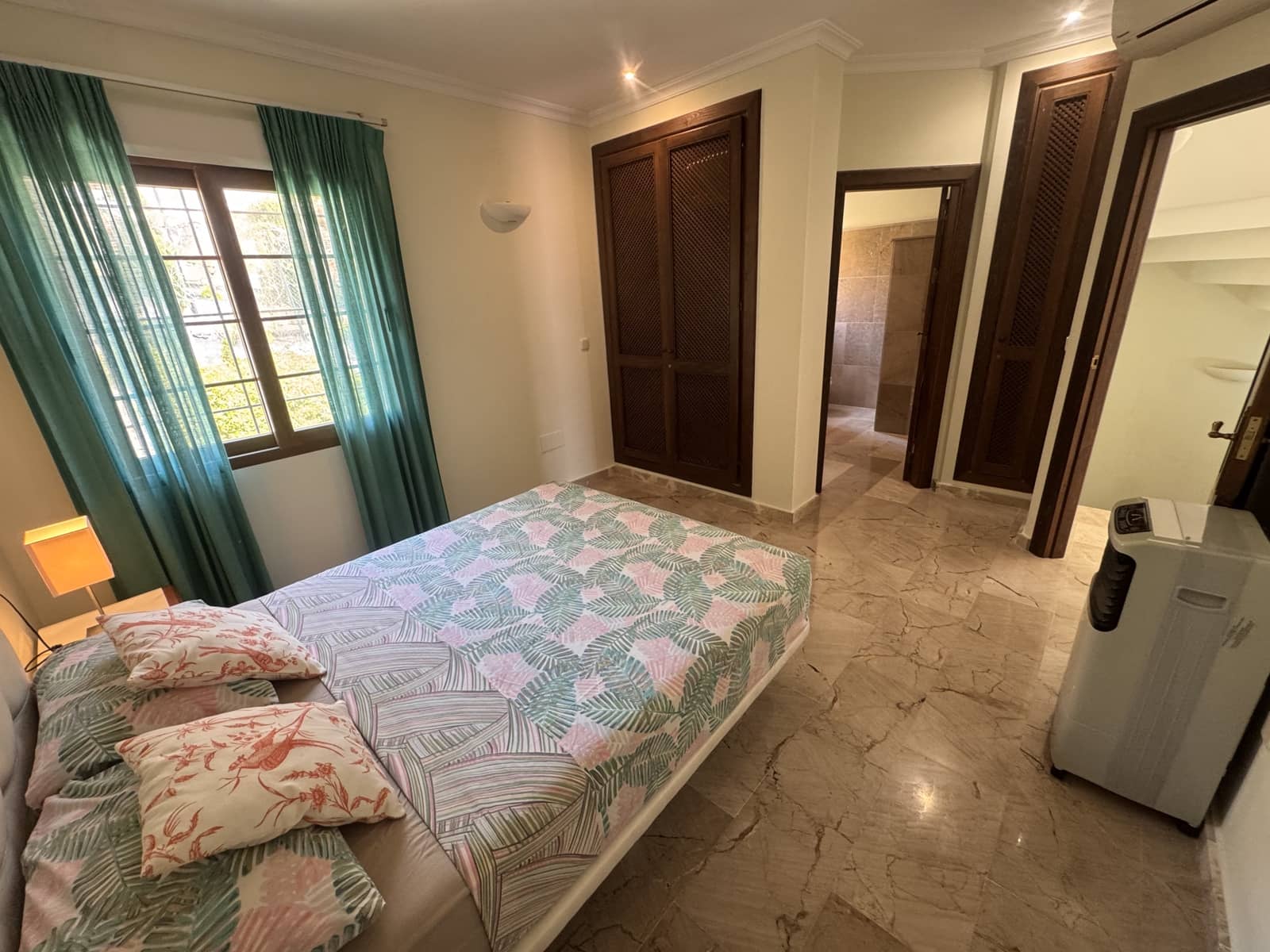 4 chambre Maison de Ville à vendre à Atamaria avec piscine garage - 369 995 € (Ref: 9874325)