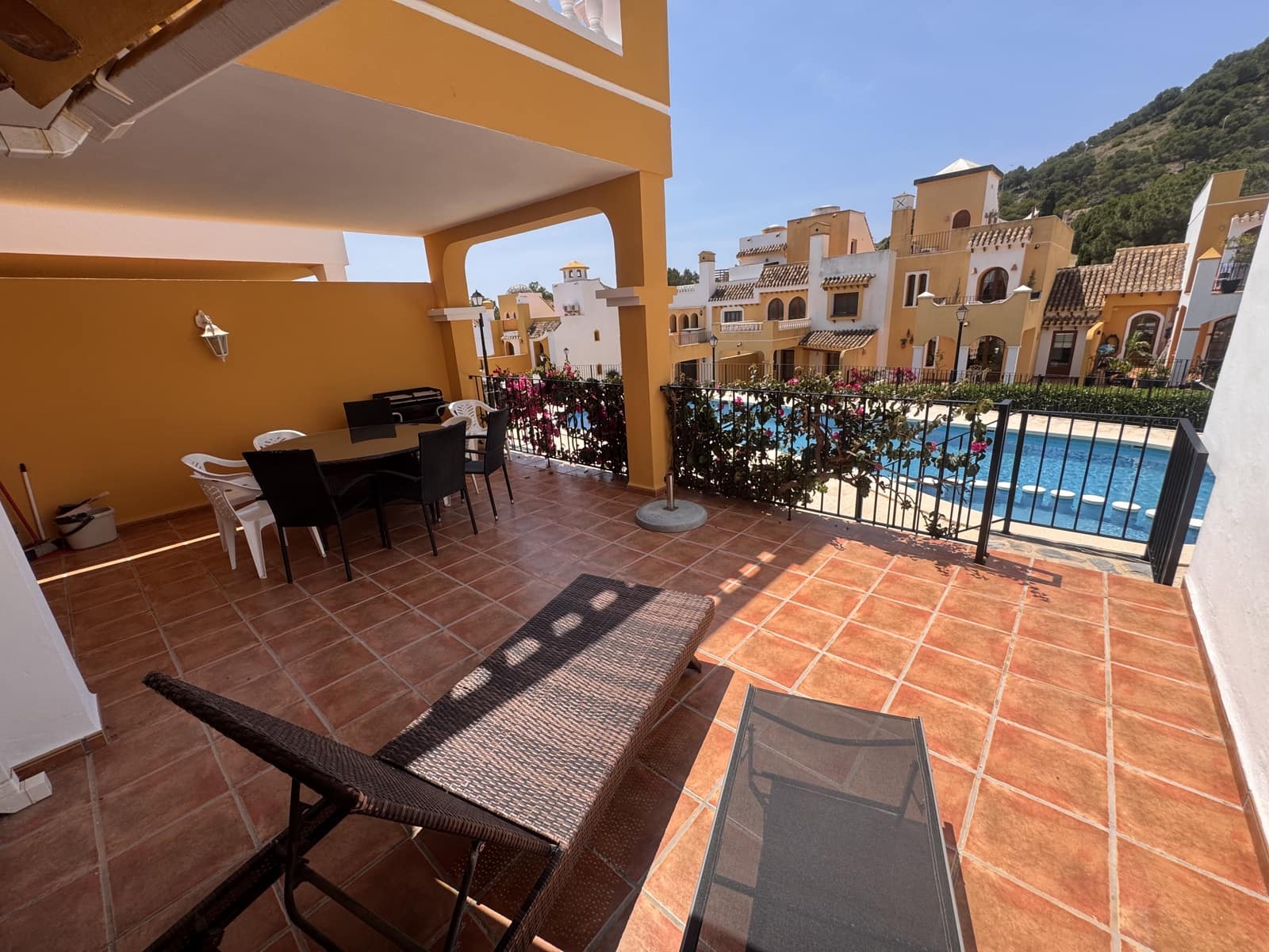 4 chambre Maison de Ville à vendre à Atamaria avec piscine garage - 369 995 € (Ref: 9874325)