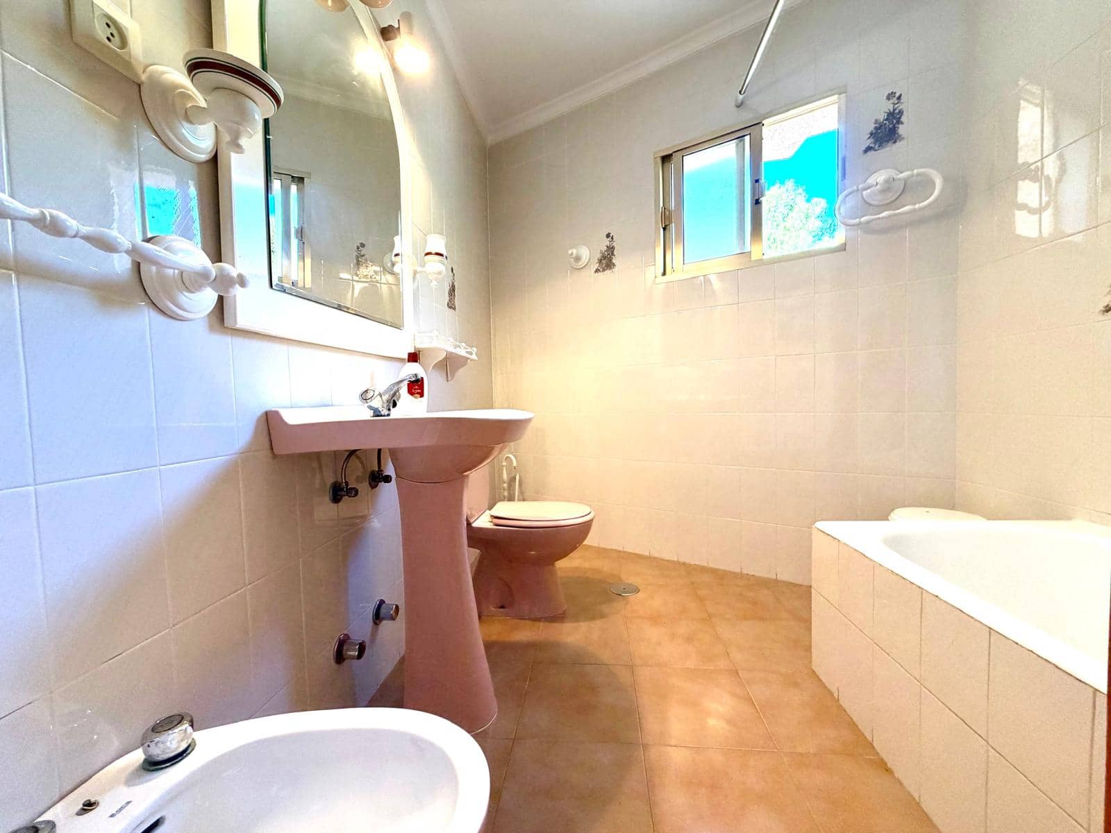 4 soverom Hus til salgs i Lo Pagan med garasje - € 154 995 (Ref: 9879583)