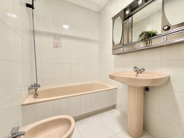 2 soveværelse Strandlejlighed til salg i Lo Pagan, San Pedro del Pinatar med garage - € 119.995 (Ref: 9893027)