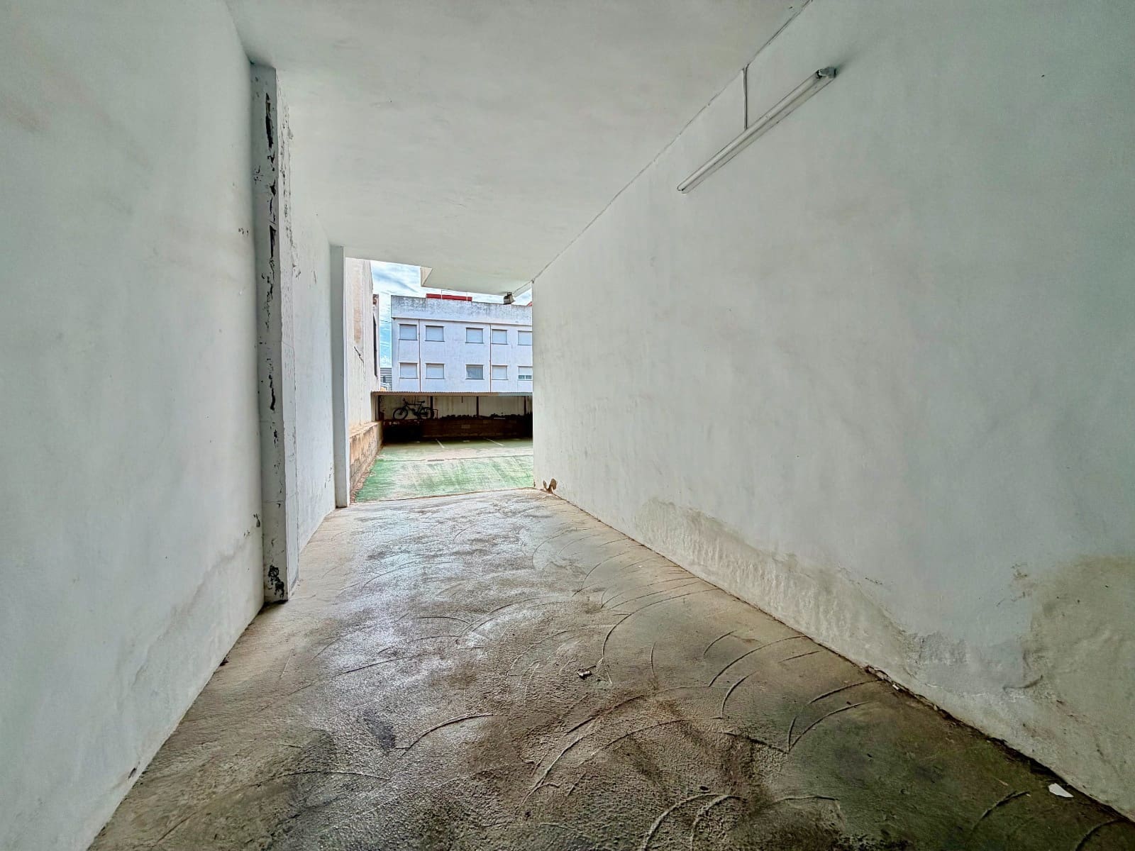 2 soveværelse Strandlejlighed til salg i Lo Pagan med garage - € 119.995 (Ref: 9893027)