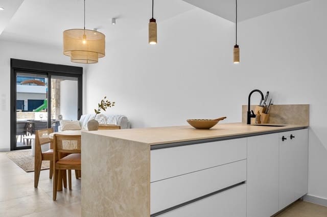 3 soverom Leilighet til salgs i Pilar de la Horadada med svømmebasseng garasje - € 296 000 (Ref: 9909347)