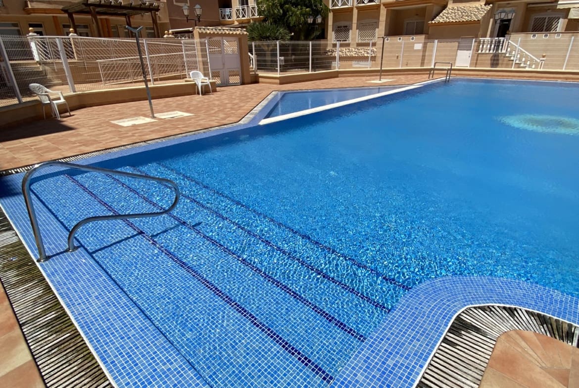 2 bedroom Apartment for sale in San Pedro del Pinatar with pool garage - € 139,995 (Ref: 9958500)