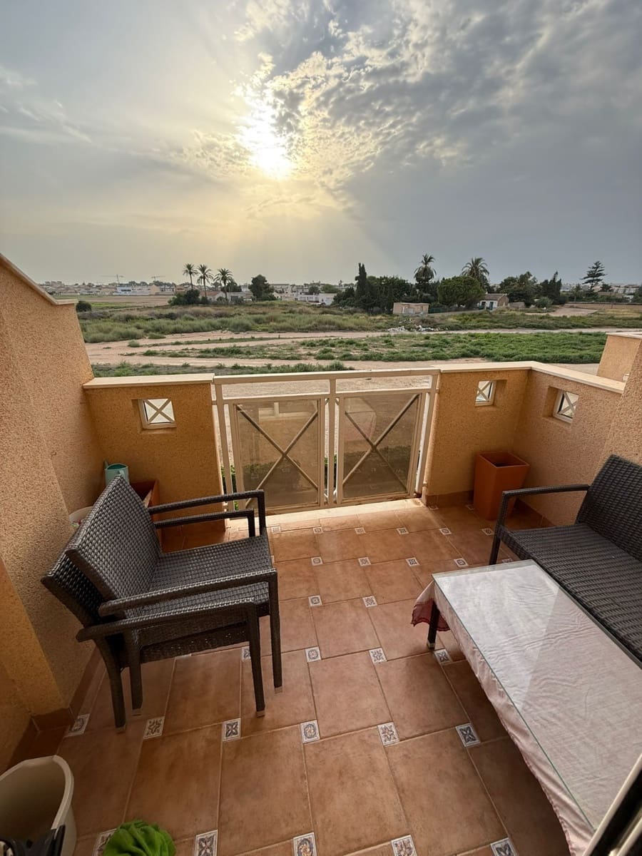 2 bedroom Apartment for sale in San Pedro del Pinatar with pool garage - € 139,995 (Ref: 9958500)