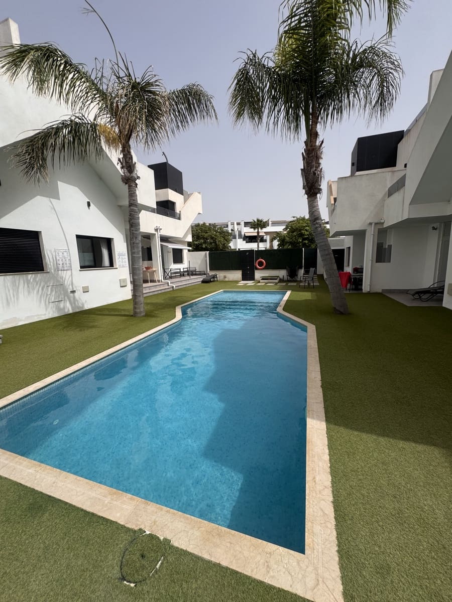 2 soveværelse Lejlighed til salg i Lo Pagan med swimmingpool garage - € 199.995 (Ref: 9976123)