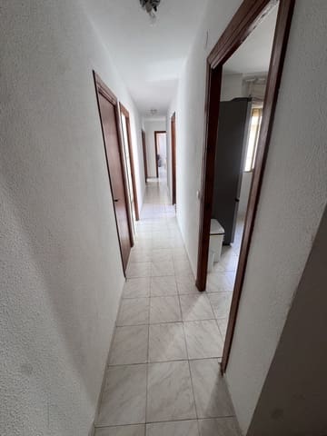 4 slaapkamer Strandappartement te koop in Lo Pagan, San Pedro del Pinatar met garage - € 134.995 (Ref: 9983967)