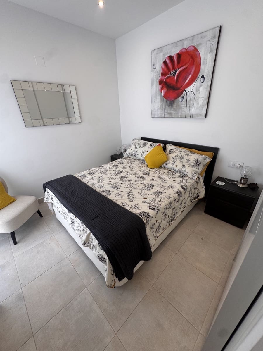 3 sypialnia Apartament na sprzedaż w Pilar de la Horadada z basenem garażem - 339 995 € (Ref: 9991945)