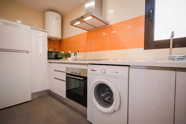   1 soveværelse   ferieLejlighed i San Felipe Neri, Málaga by   - € 560 (Ref: 3961103)