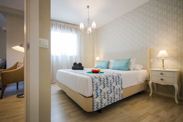   1 soveværelse   ferieLejlighed i San Felipe Neri, Málaga by   - € 560 (Ref: 3961103)