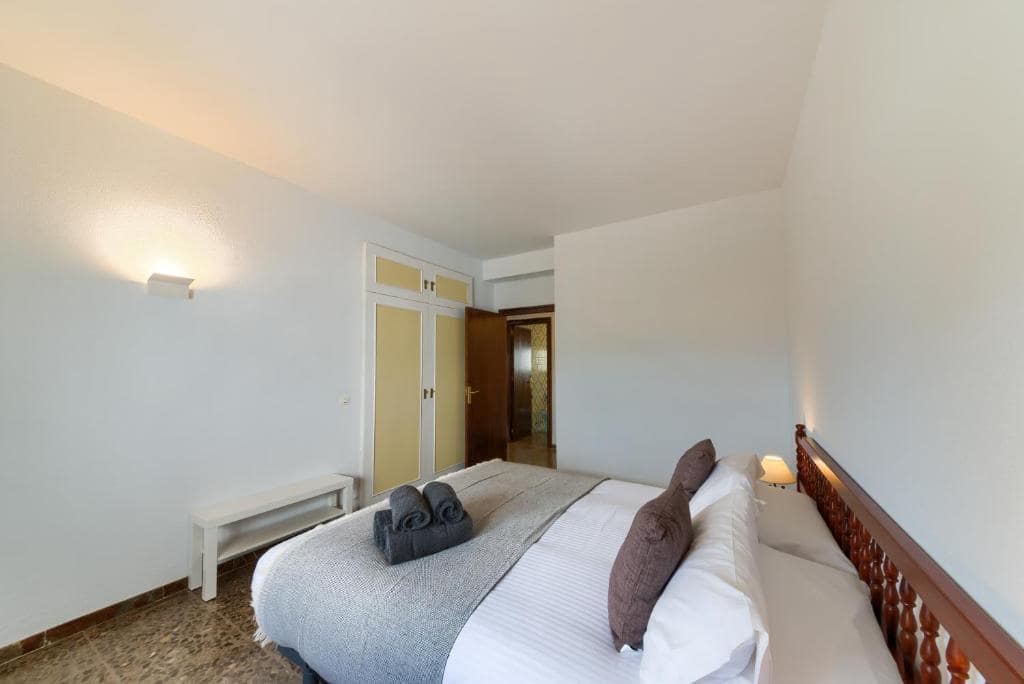 7 camera da letto Appartamento da affitare come casa vacanza in Malaga citta con piscina - 1.050 € (Rif: 7582321)