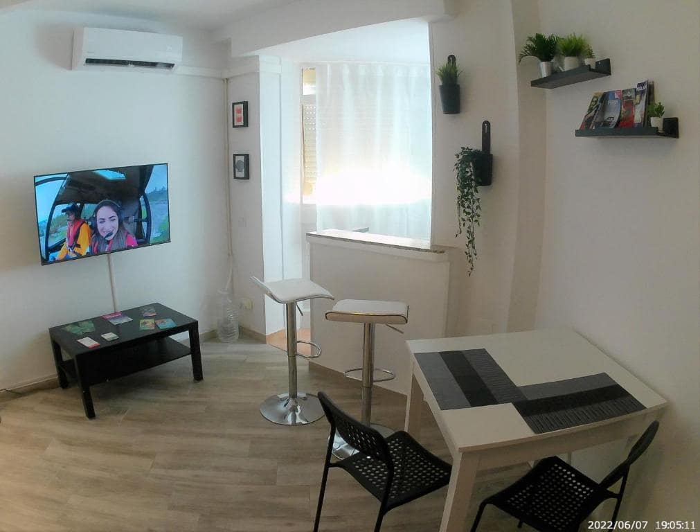 Appartamento da affitare come casa vacanza in Torremolinos con piscina - 250 € (Rif: 7611183)