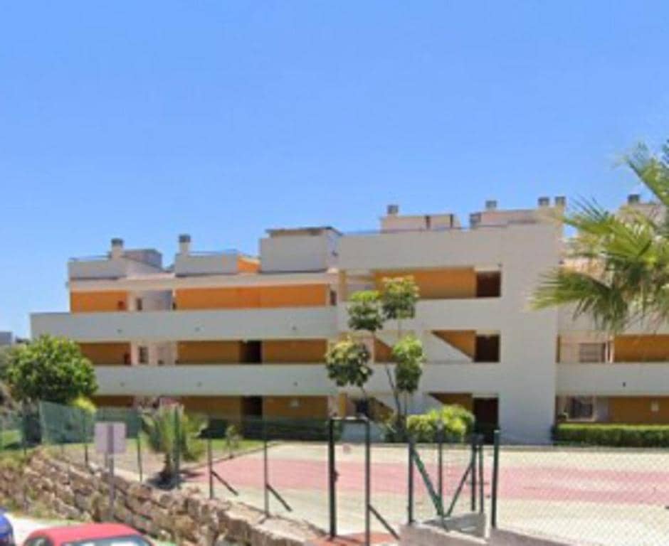 3 camera da letto Appartamento sulla Spiaggia da affitare come casa vacanza in Malaga citta con piscina garage - 840 € (Rif: 7611184)
