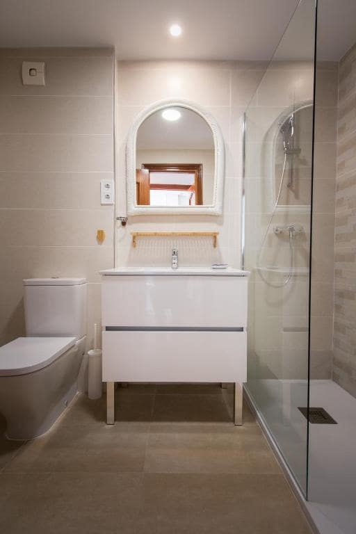 1 bedroom Beach Apartment for holiday rental in Malaga city with pool garage - € 350 (Ref: 7611187)